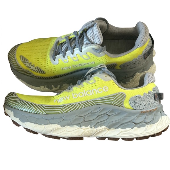 New Balance Fresh Foam More Trail V3 Yellow Gray Running Shoes Women’s Size 10 - Picture 1 of 8